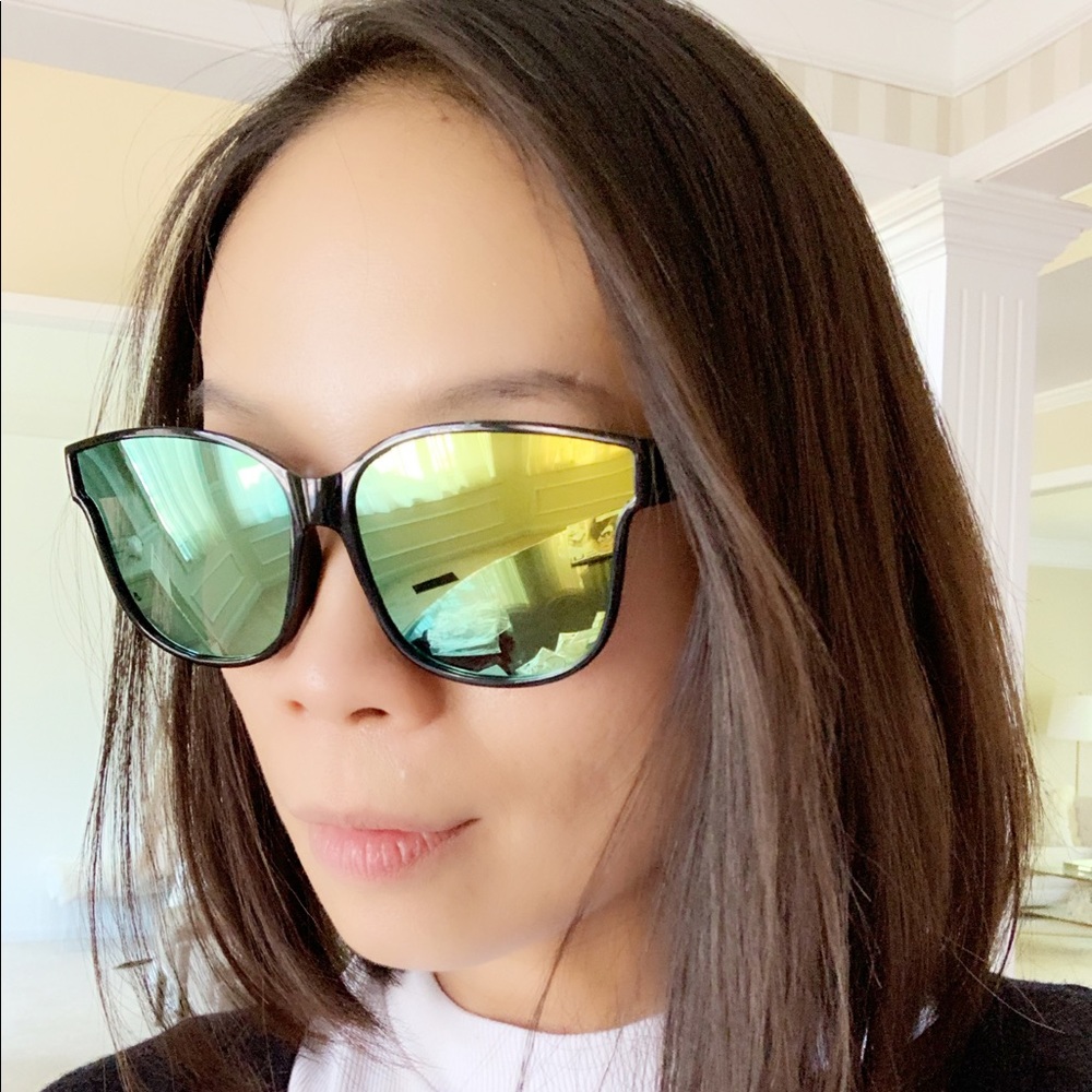 In Trend LOOK AT ME  Mirrored Sunglasses - Picture 2 of 5